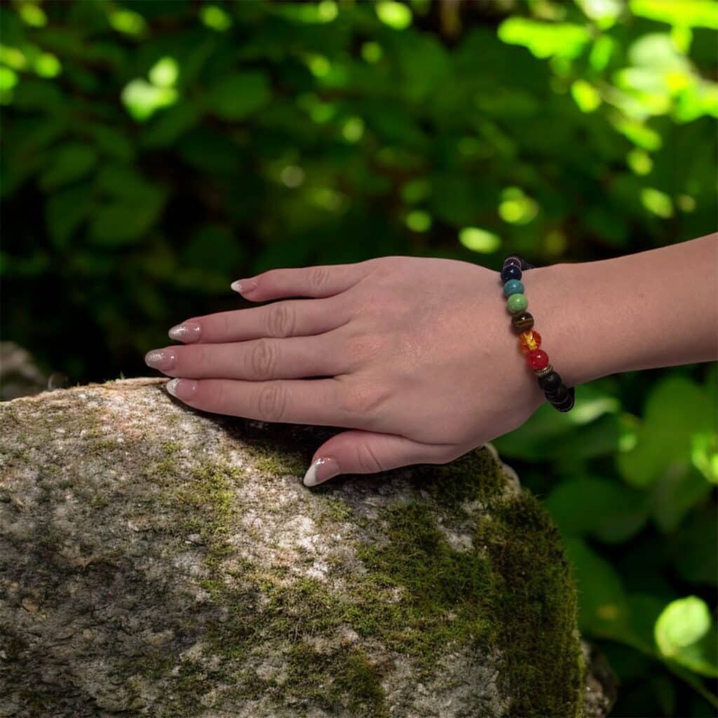 chakra armbånd med syv chakra sten